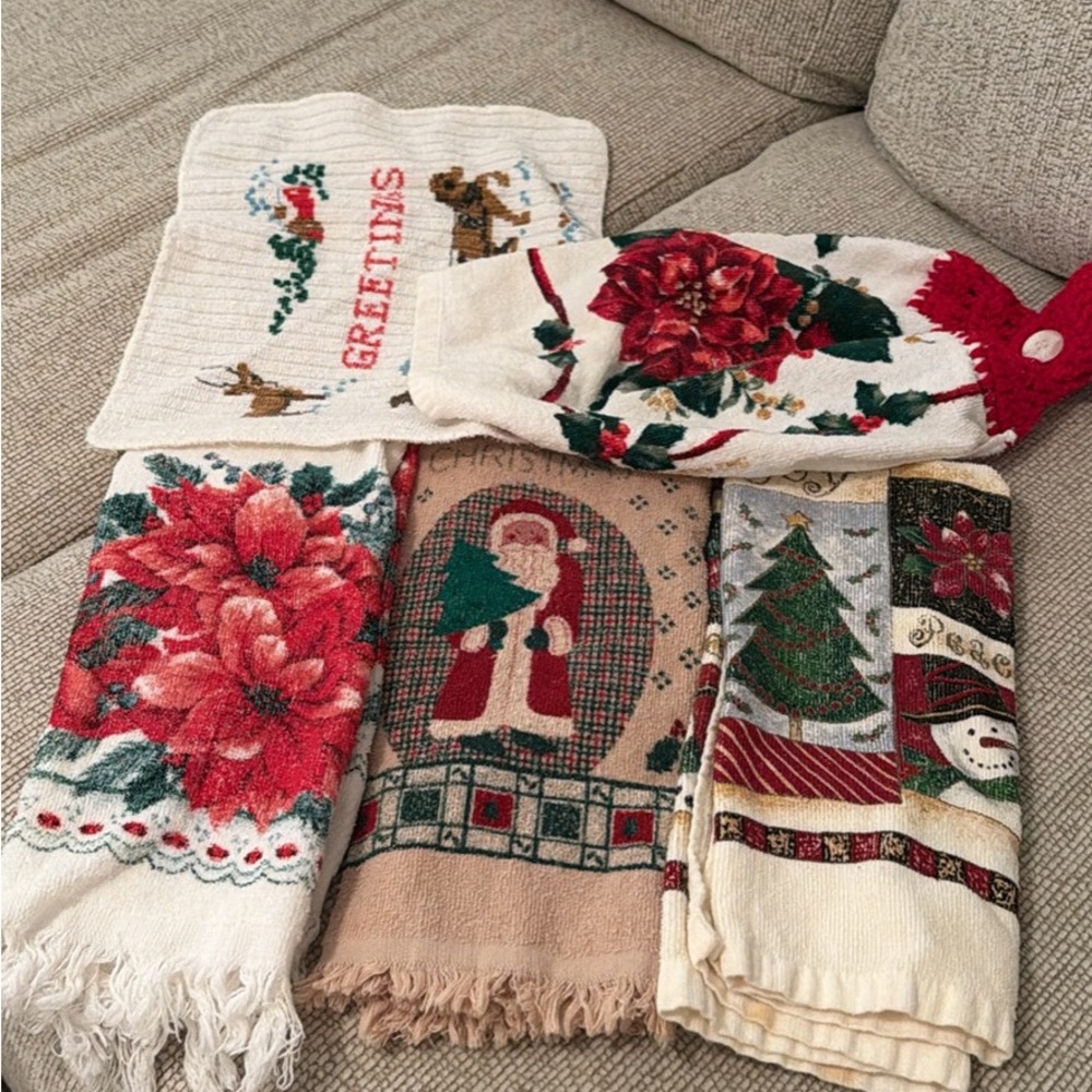 Christmas Hand Towels